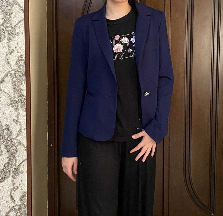 Женские пиджаки б/у