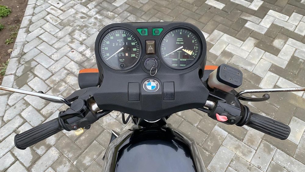 Motocicleta clasica BMW R65