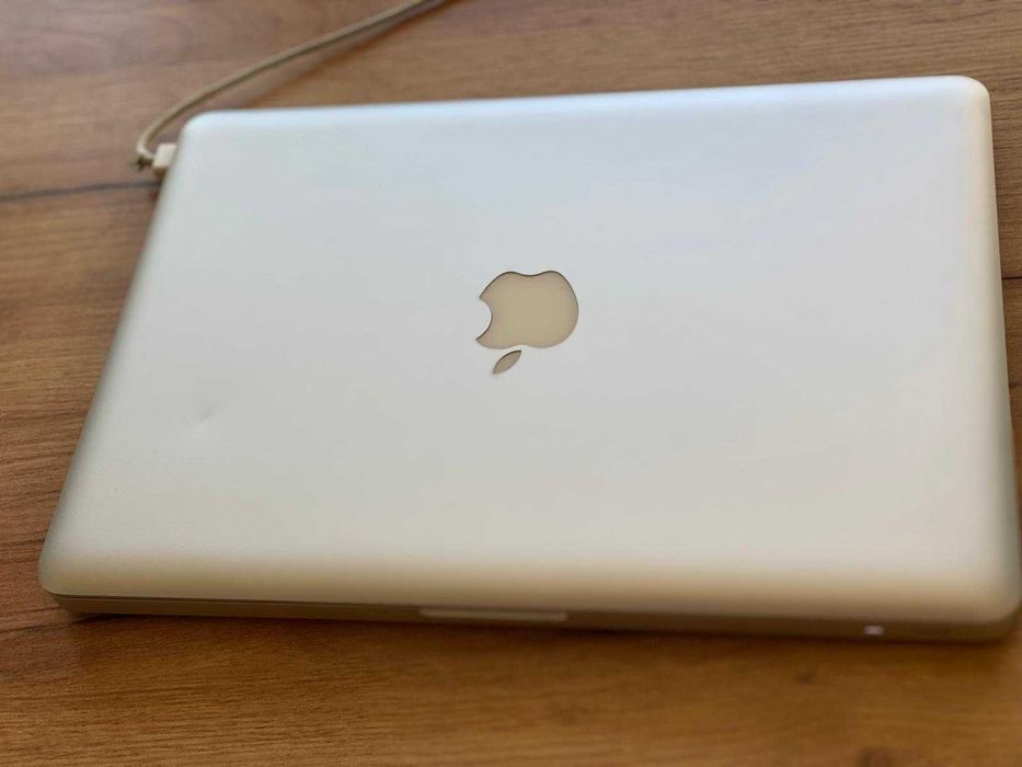 Vand MacBook Pro 13-inch (Mid 2012) – în stare foarte bună