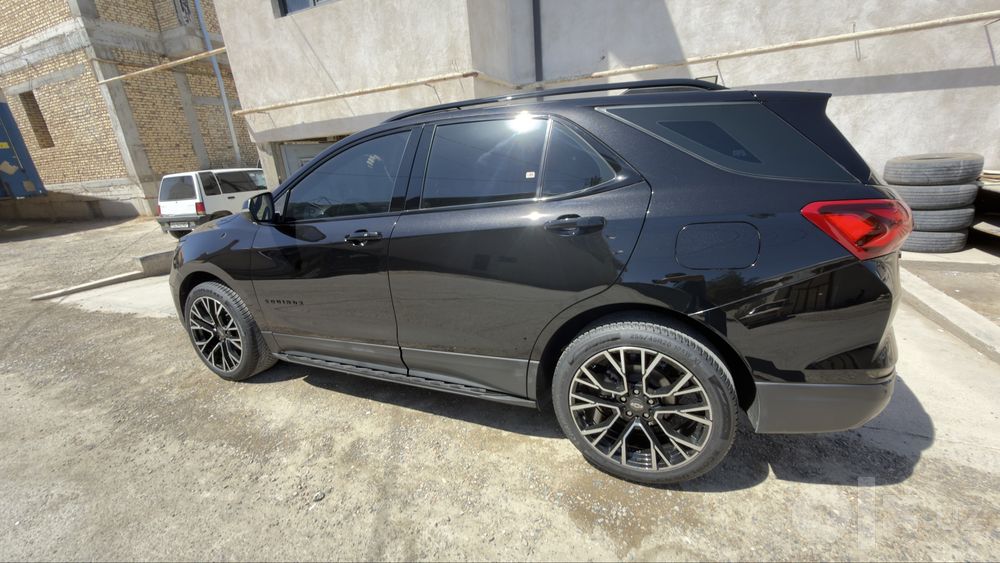 Equinox авто машинаси сотилади