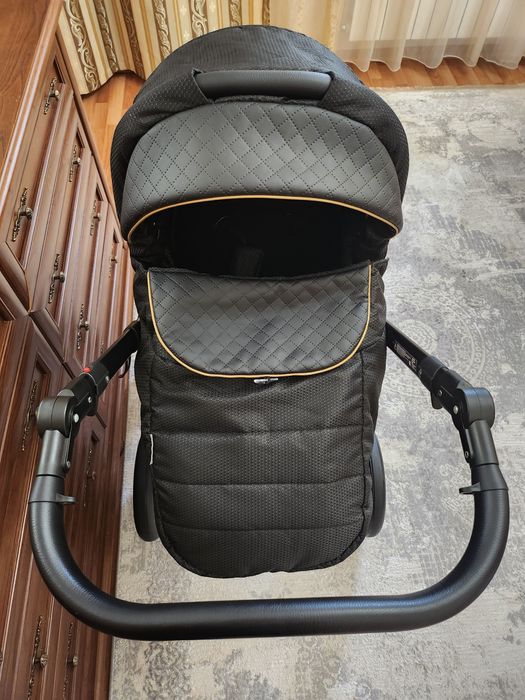 Коляска Adamex Neonex