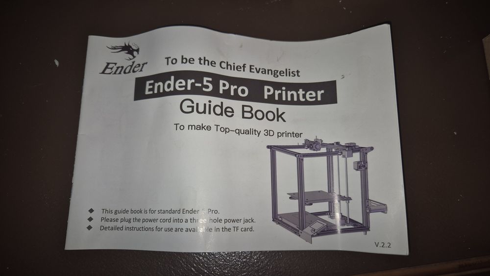 Imprimanta 3d  Ender 5 Pro filamente bonus