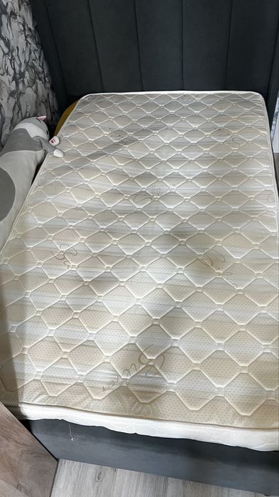 Кровать в идеальном состоянии можно оформить в рэд и рассрочка