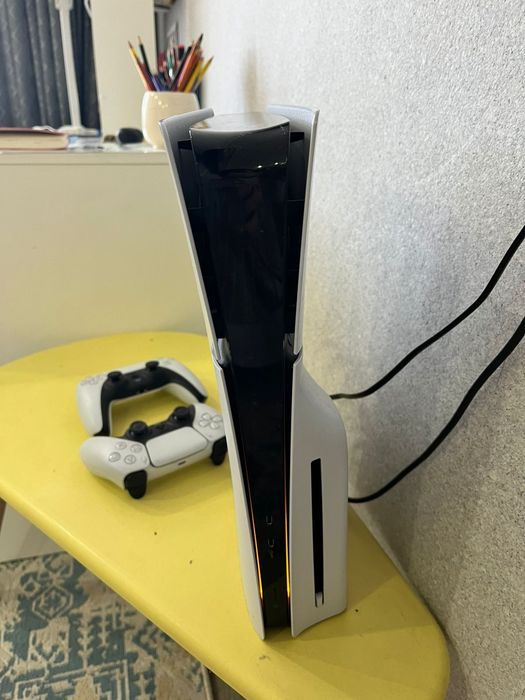 Продам playstation 5
