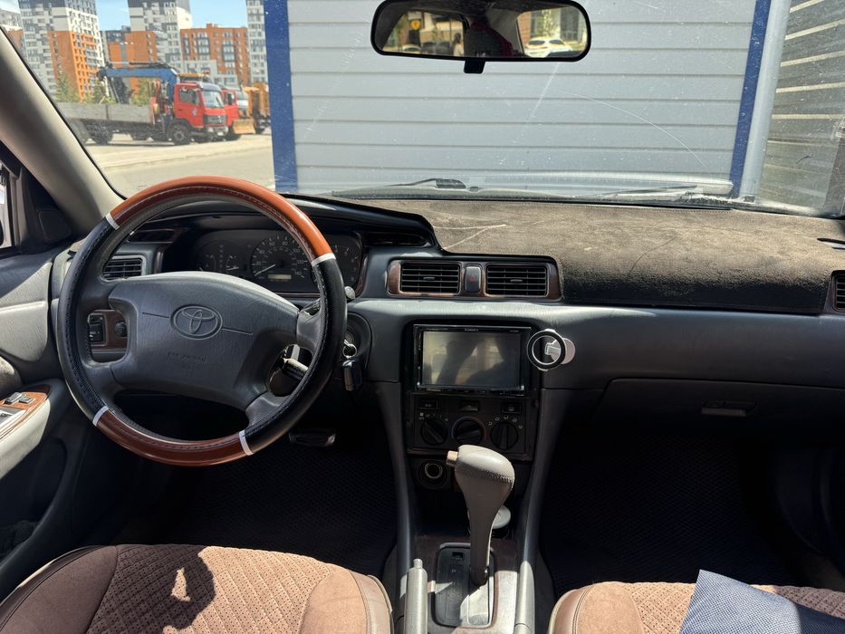 Продам Tayota Camry 25