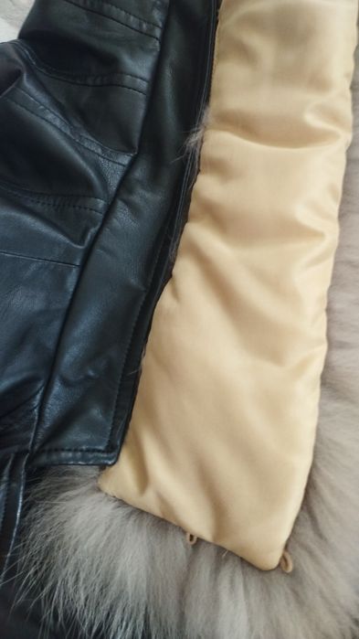 Продам новую куртку