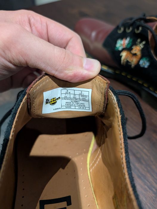 Dr. Martens 1461 .