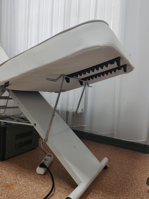 Кушетка косметологисеская