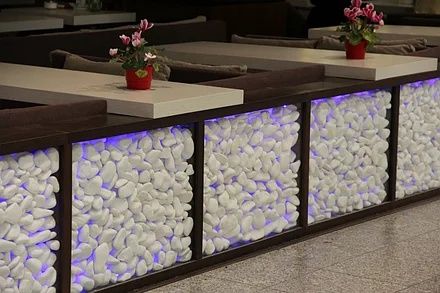 Piatra din Thassos, amenajare grădină.