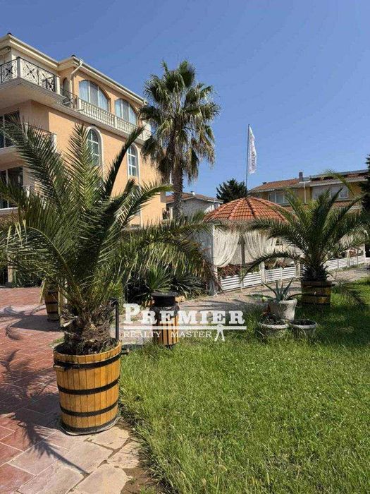 Продава се Едностаен апартамент в Созопол - 40 кв.м за 1850 €/кв.м - Снимка #16