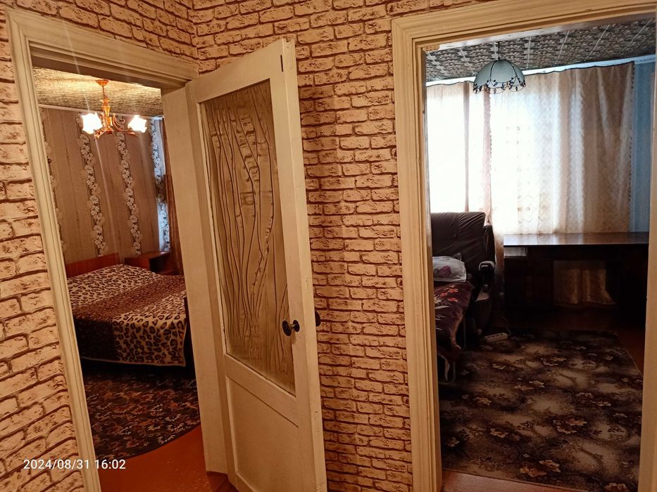 Продам квартиру в двух этажном доме