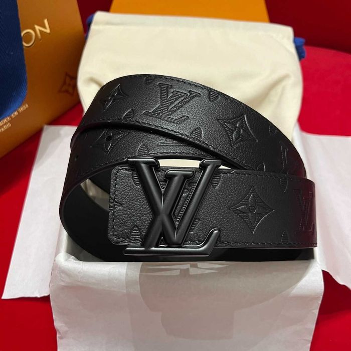 Curea Louis Vuitton