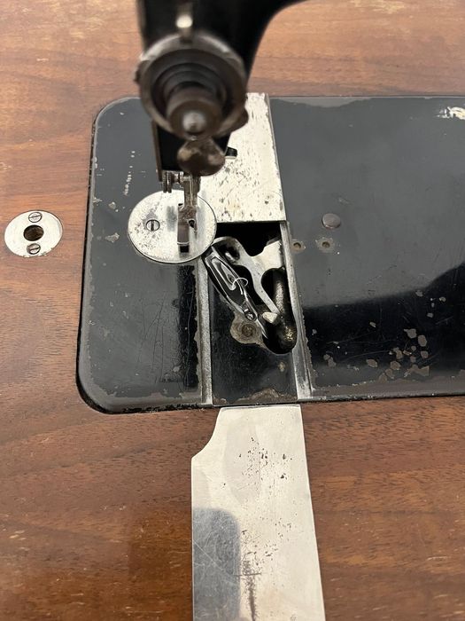 Masina De Cusut Singer