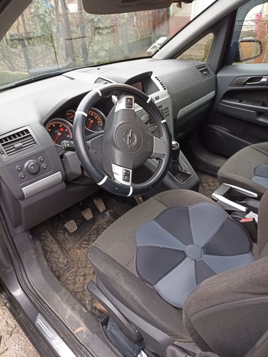 OPEL Zafira 2010 — imagine 4