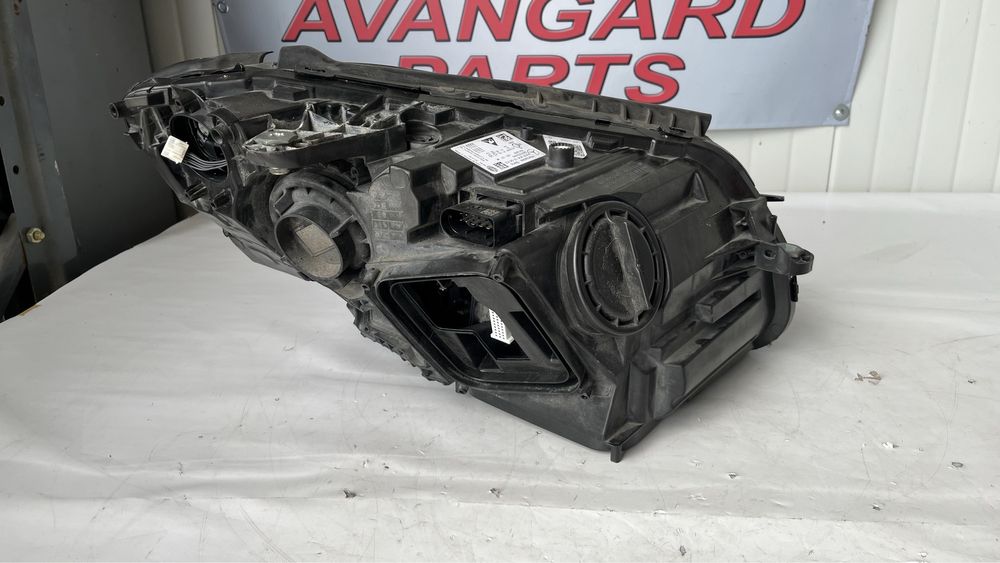 Ляв фар Mercedes C Class W205 Multibeam 2018-