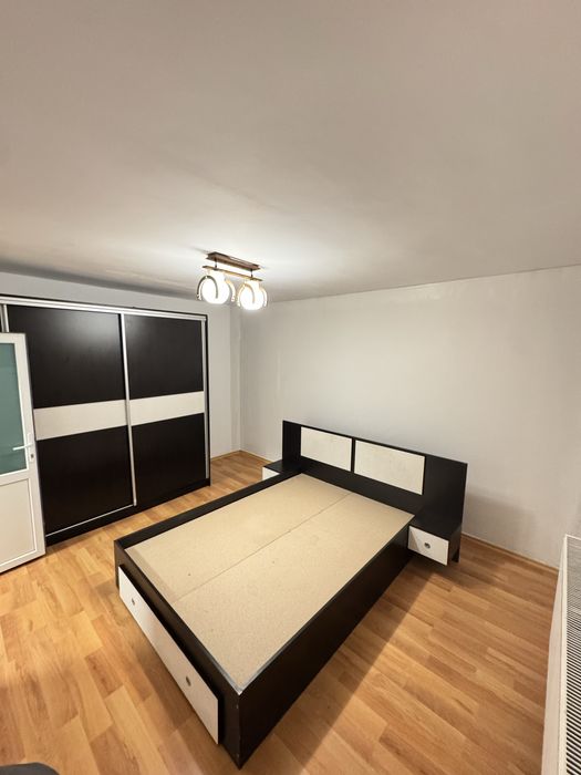 De inchiriat 2 apartamente