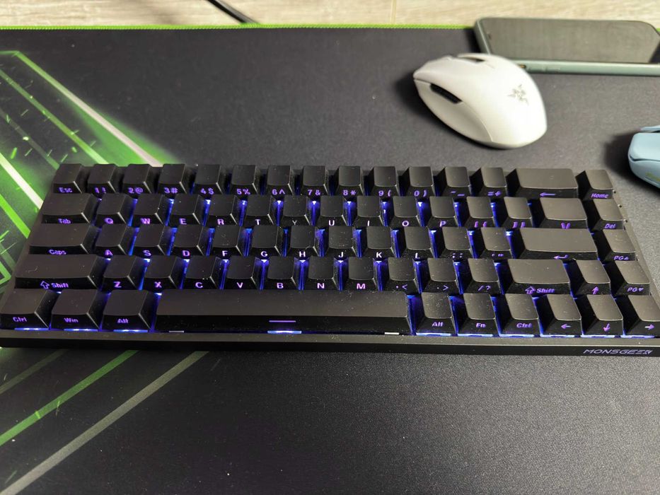 MONSGEEK Akko FUN68 безжична клавиатура с магнитни суичове