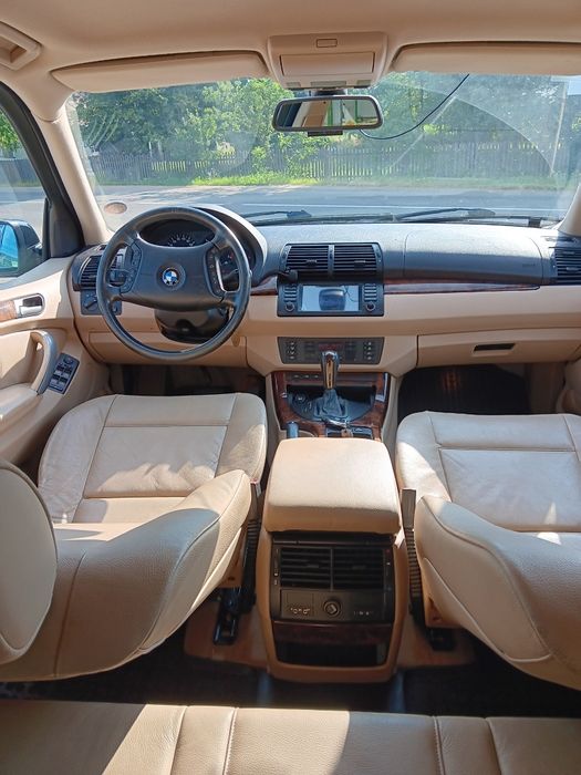 Vand BMWX5,E53,am 2004,237000km reali,f b, intretinuta