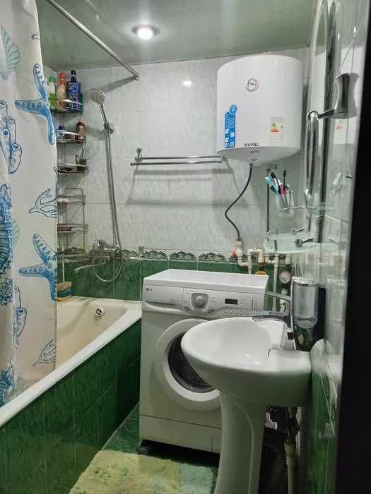 Срочно продаю 3/2/5 кв на карасу-1