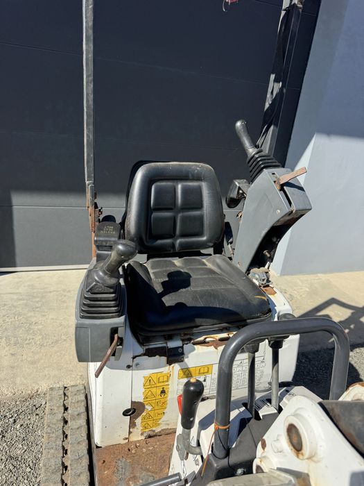 Miniexcavator bobcat e10z