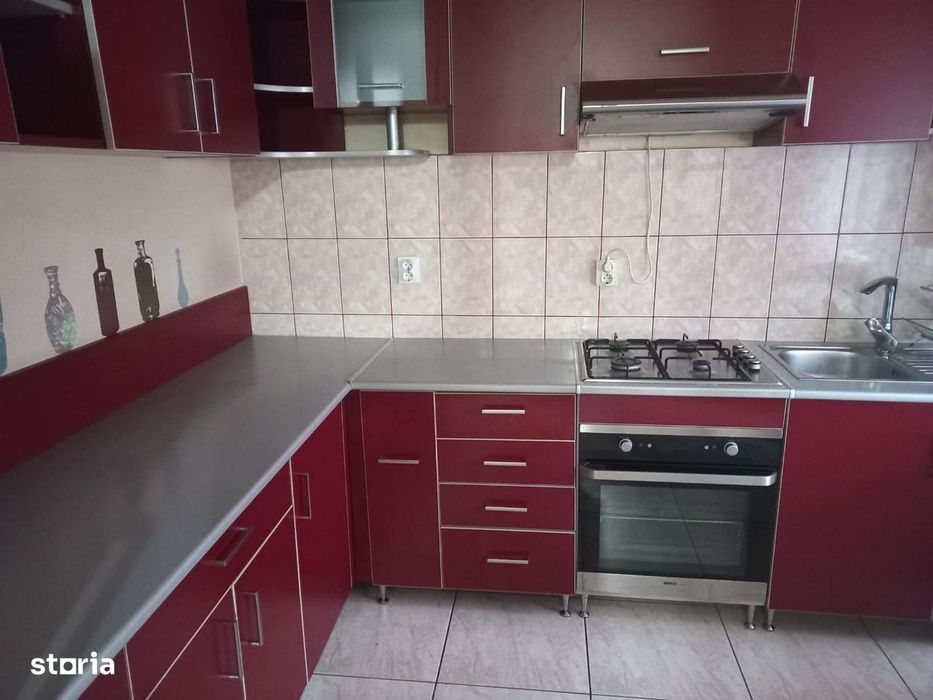 Casa tip triplex de vanzare, Floresti zona str Avram Iancu Lidl