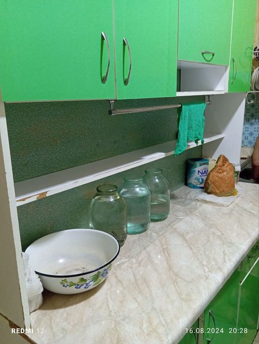 Продаю кухонный гарнитур