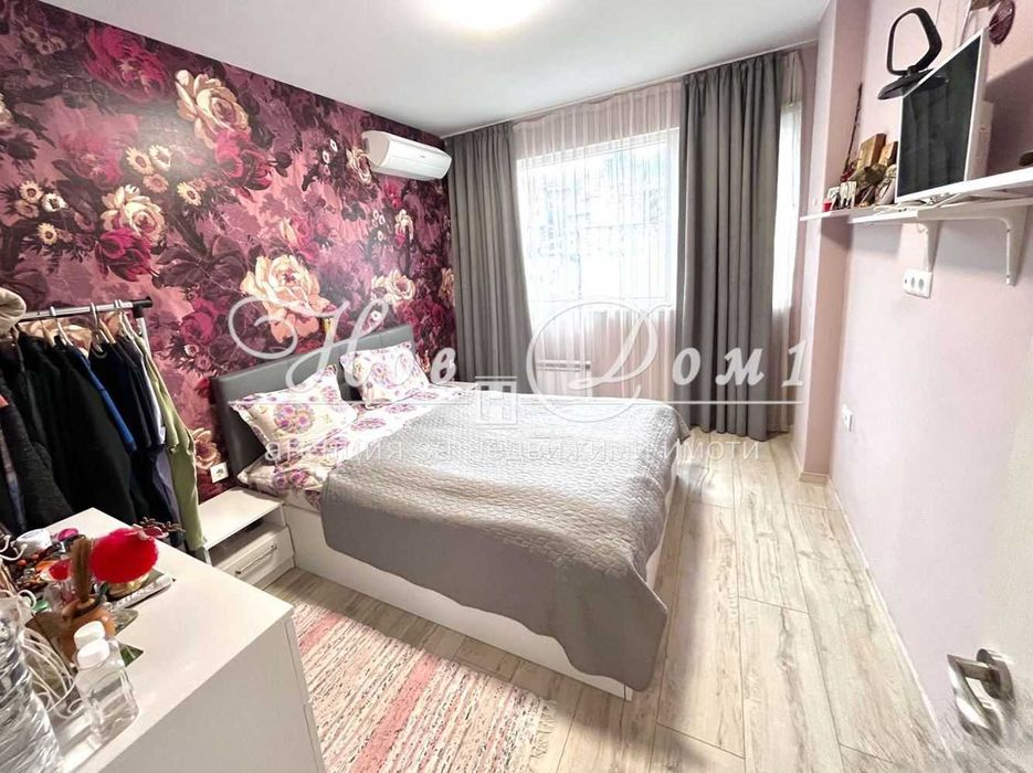 Продава се Тристаен апартамент в Варна, Бриз - 100 кв.м за 2435 €/кв.м - Снимка #5