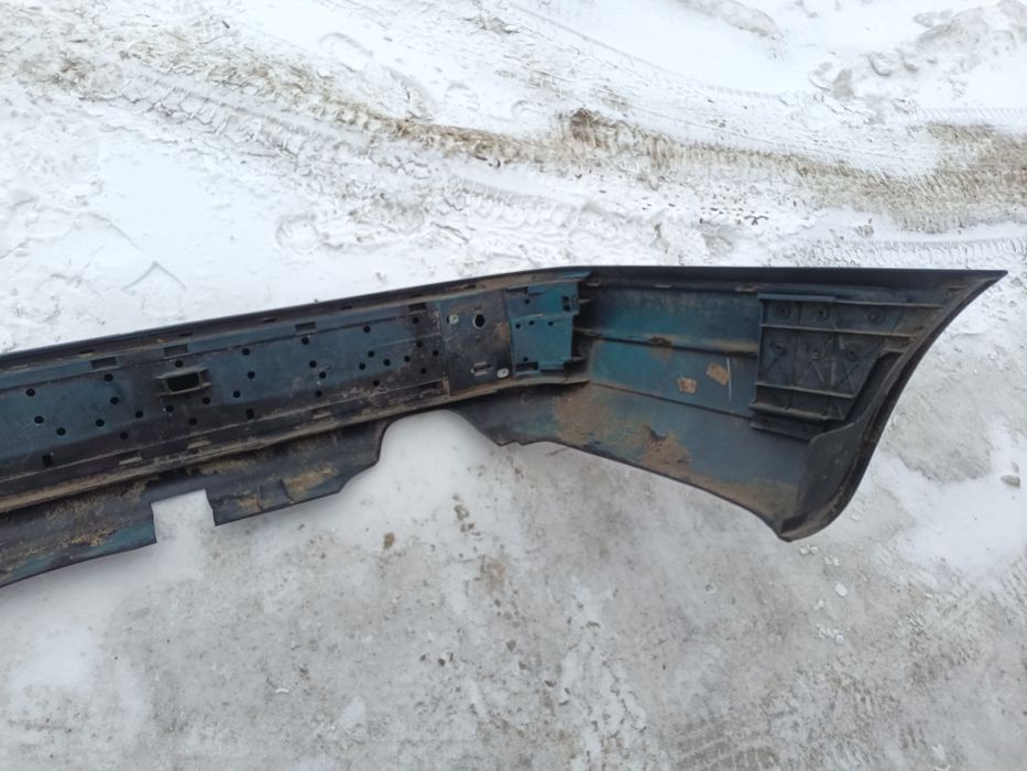 Задний бампер Ауди 100 С4