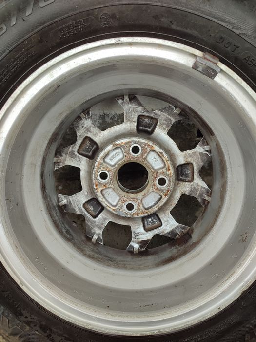 Продавам лети джанти 13