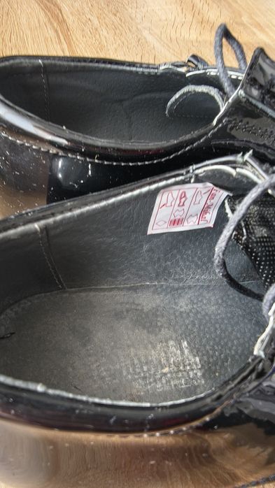 Pantofi eleganți barbatesti