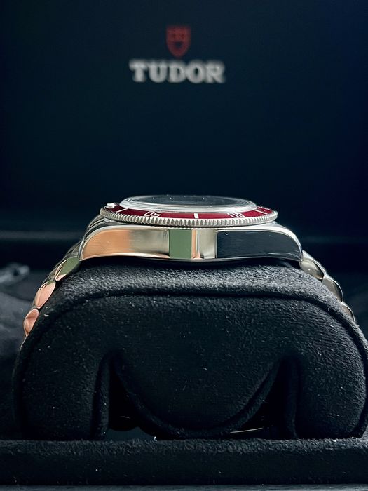 Tudor Black Bay 41 Red - Full Set