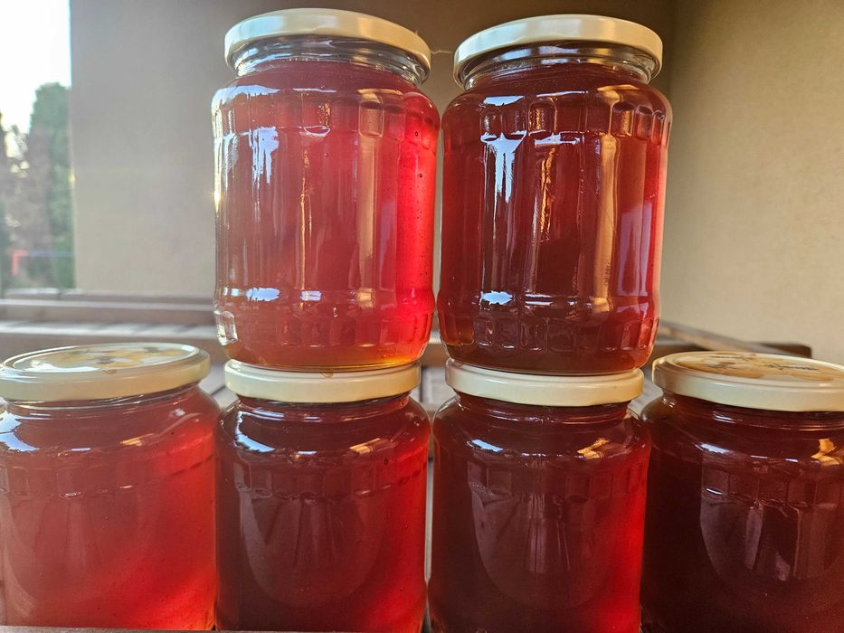 Vand miere la galeata