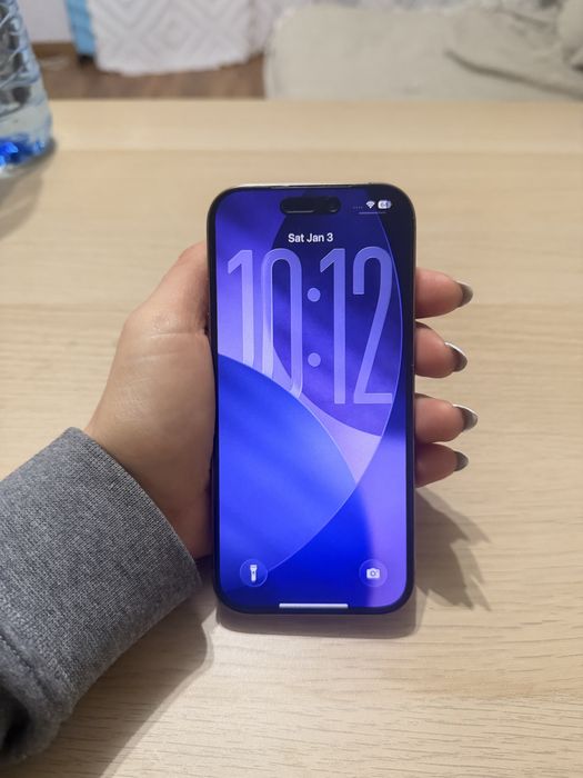 Продавам iPhone 16 Pro 256 GB – Desert, 92% батерия, Apple Store USA