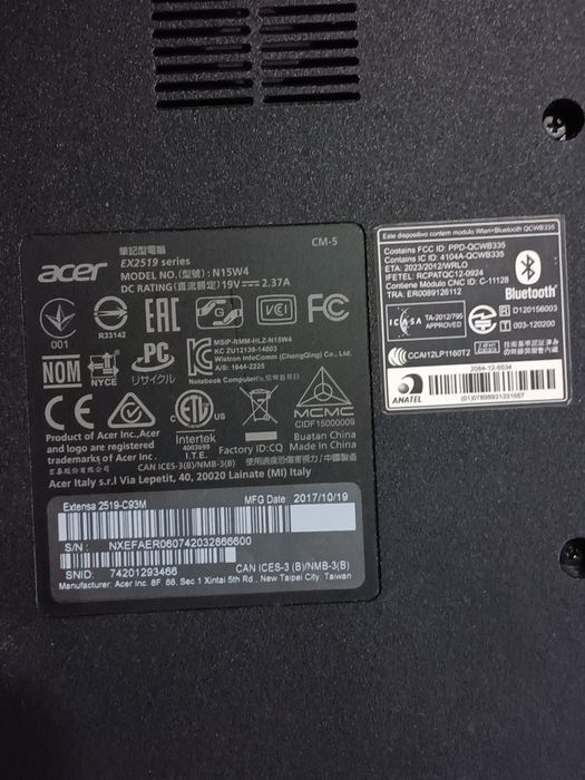 Продам ноутбук на запчасти (acer)