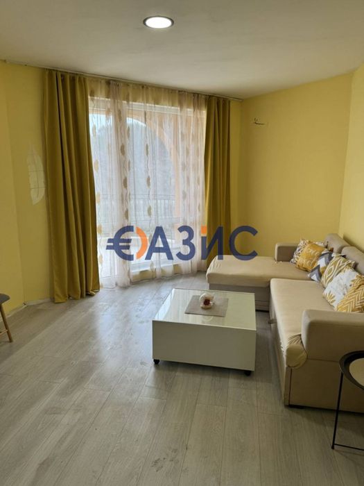 Продава се Двустаен апартамент в Обзор - 68 кв.м за 540 €/кв.м - Снимка #4