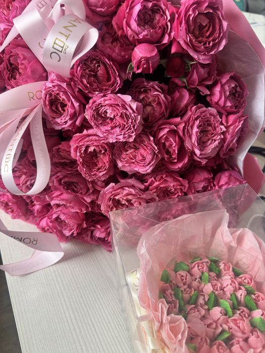 Пионовидные розы