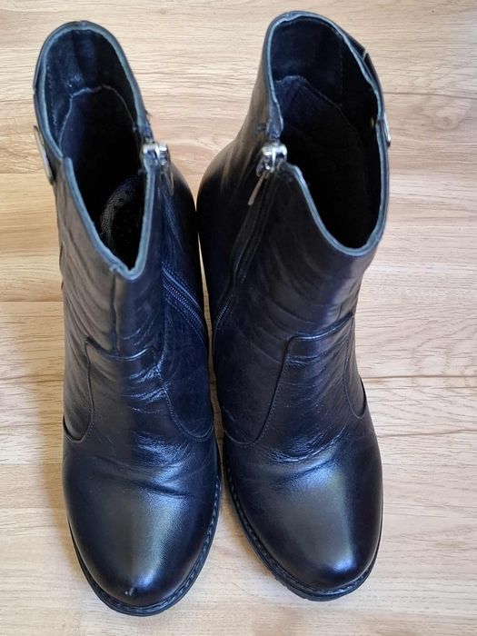 Естествена кожа боти