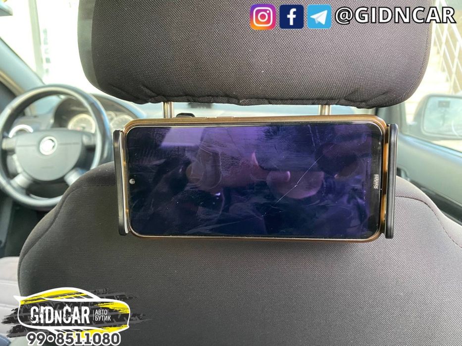 Держатель телефона для задних пассажиров