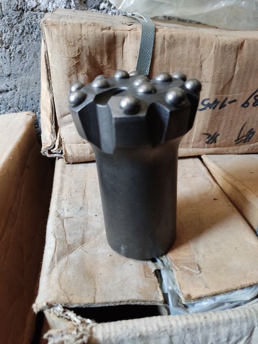 Шарошечные долота буровые коронки