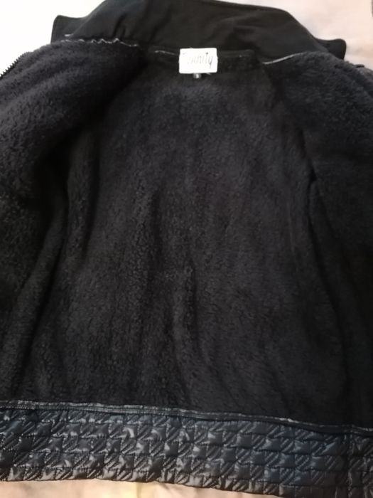 Яке.                .