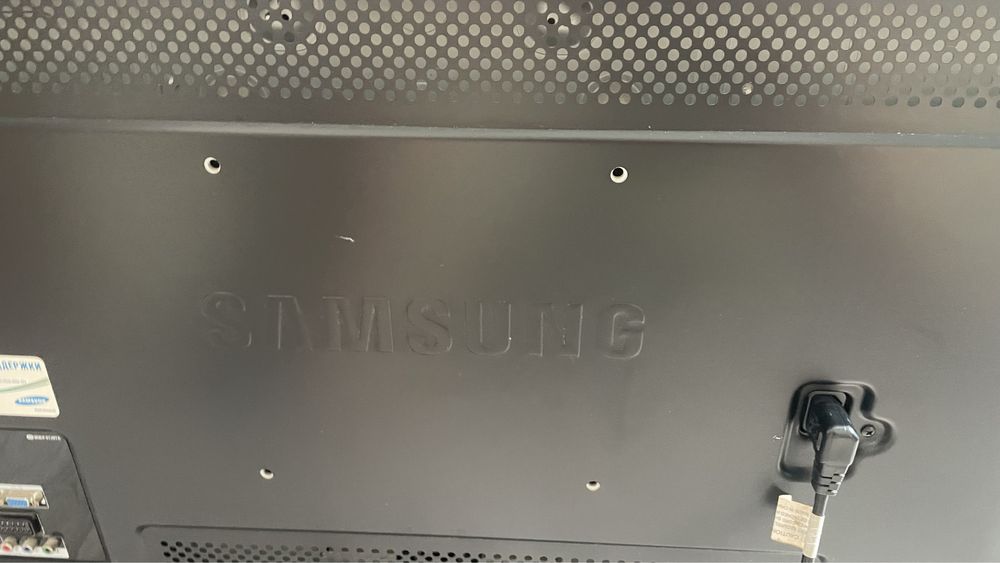 продам телевизор Самсунг