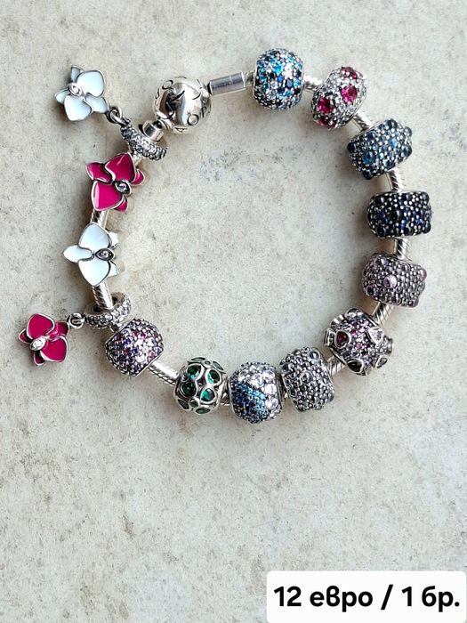 Сребърни талисмани за гривна Pandora