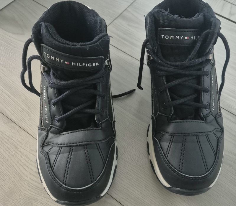 Ghete Tommy hilfiger 33