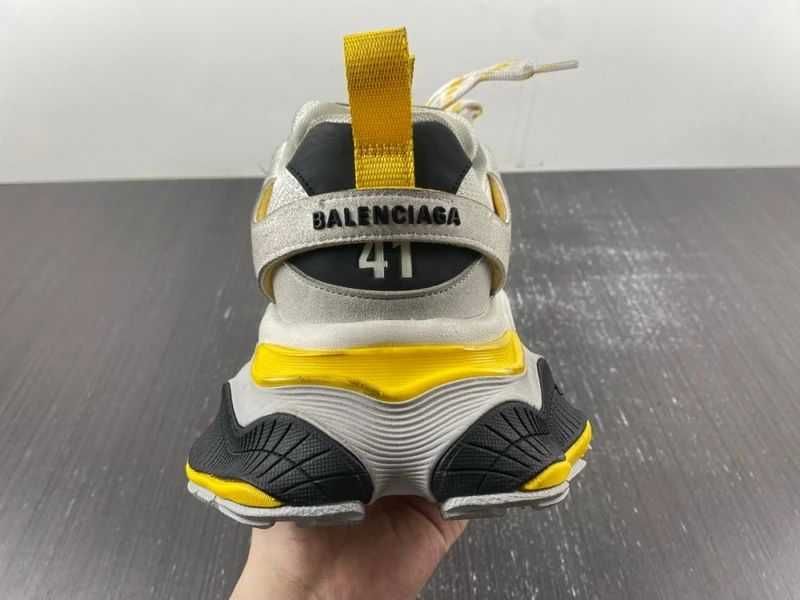 Balenciaga Cargo Sneaker Grey Black Yellow Black/Dark Grey