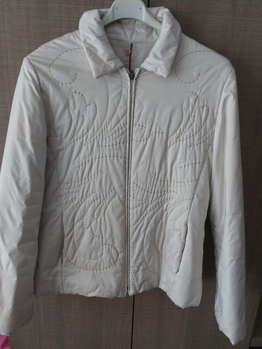 Geaca noua, mărimea 38