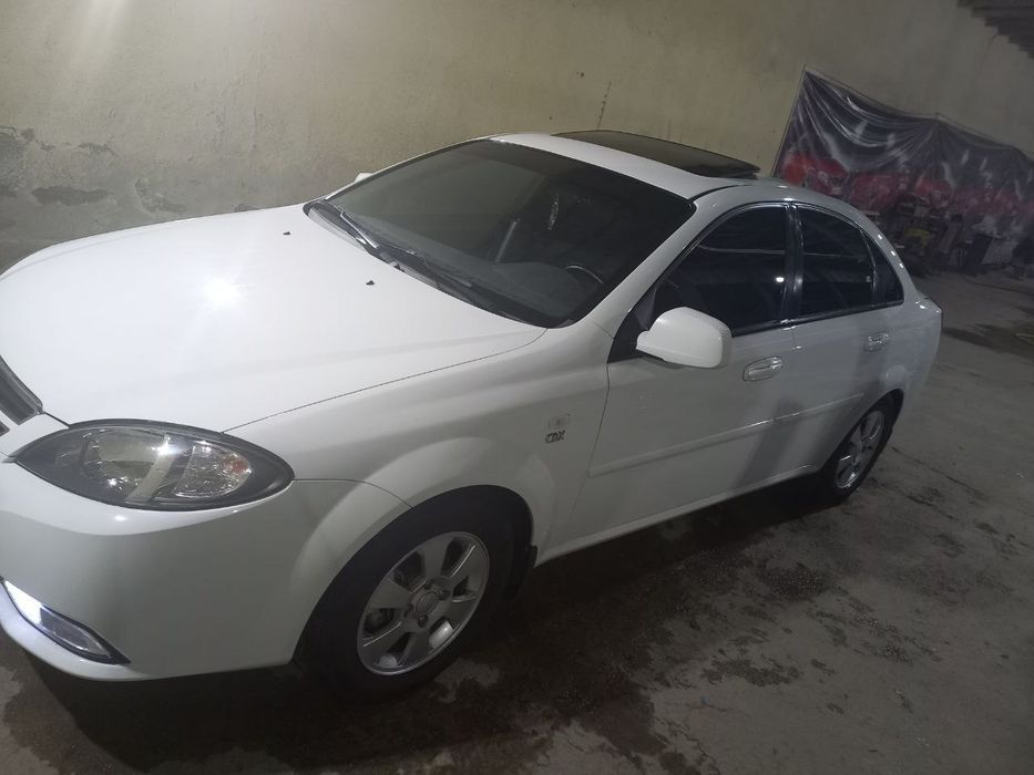 Lacetti 2. 2019 aftomat