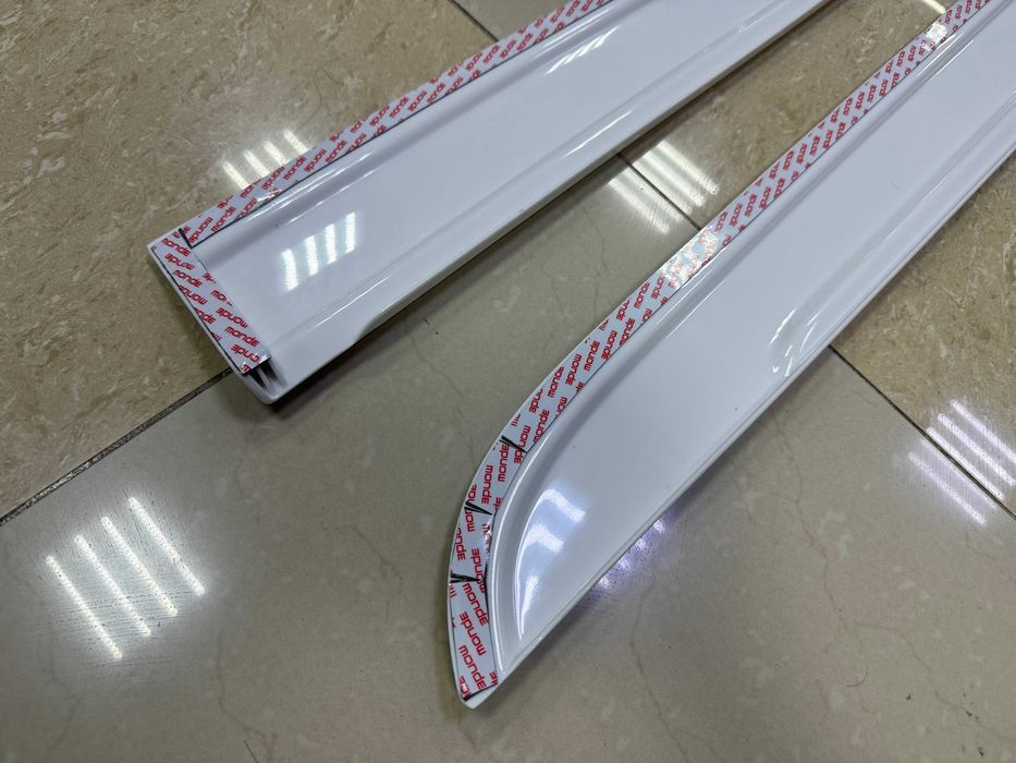 Ветровики на Toyota Hilux