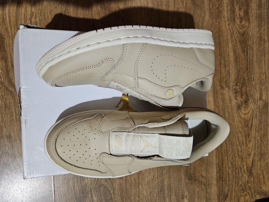 Air Jordan 1 Retro Low Slip