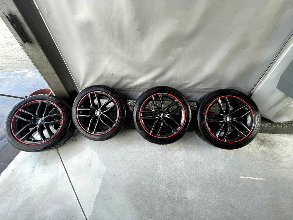 Джанти BBS 17” за BMW. Гумите си вървят с тях.