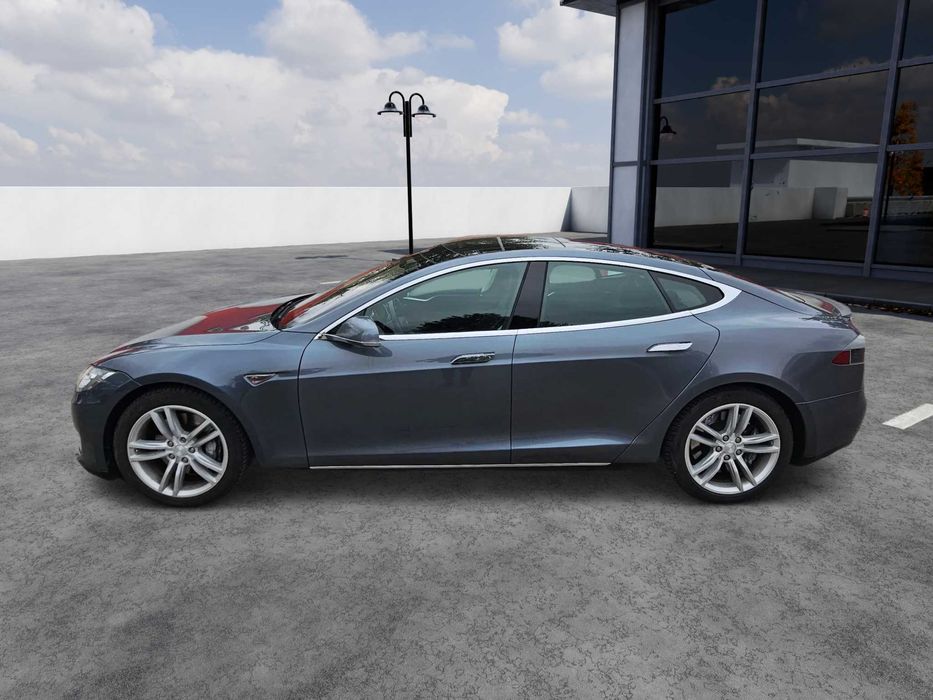 TESLA MODEL S / P85 / Incarcare gratuita pe viata / 420 CP / 7 locuri